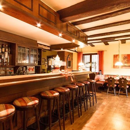 Hotel- Restaurant Zum Hirsch Großenlüder Kültér fotó