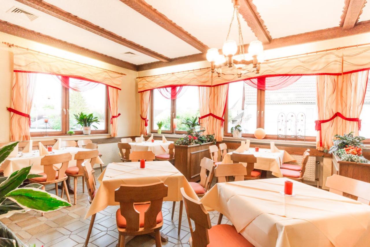 Hotel- Restaurant Zum Hirsch Großenlüder Kültér fotó